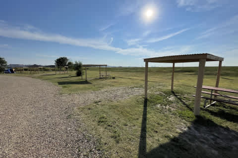 Badlands Hotel & Campground