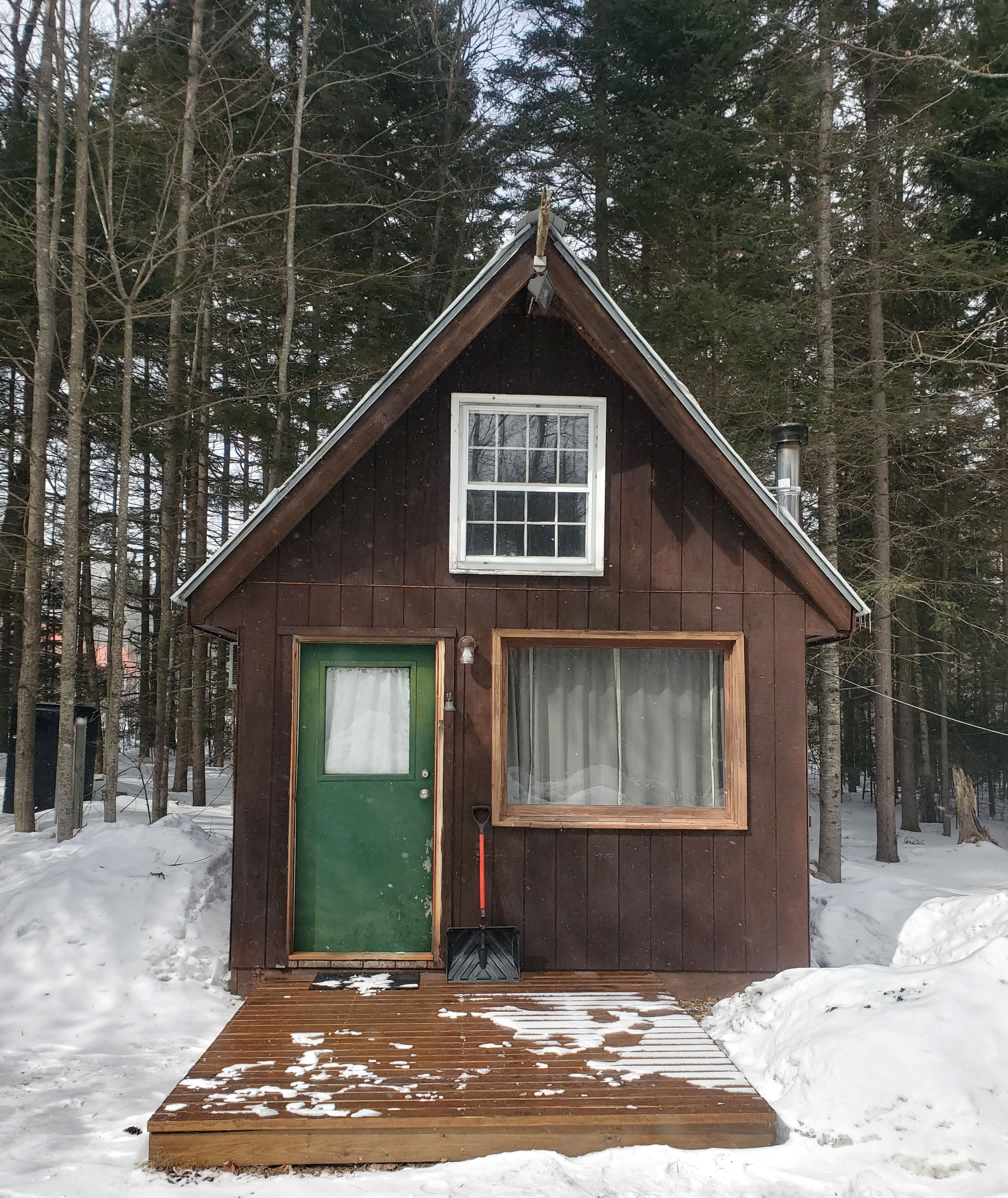 Pine Cone Cabin
