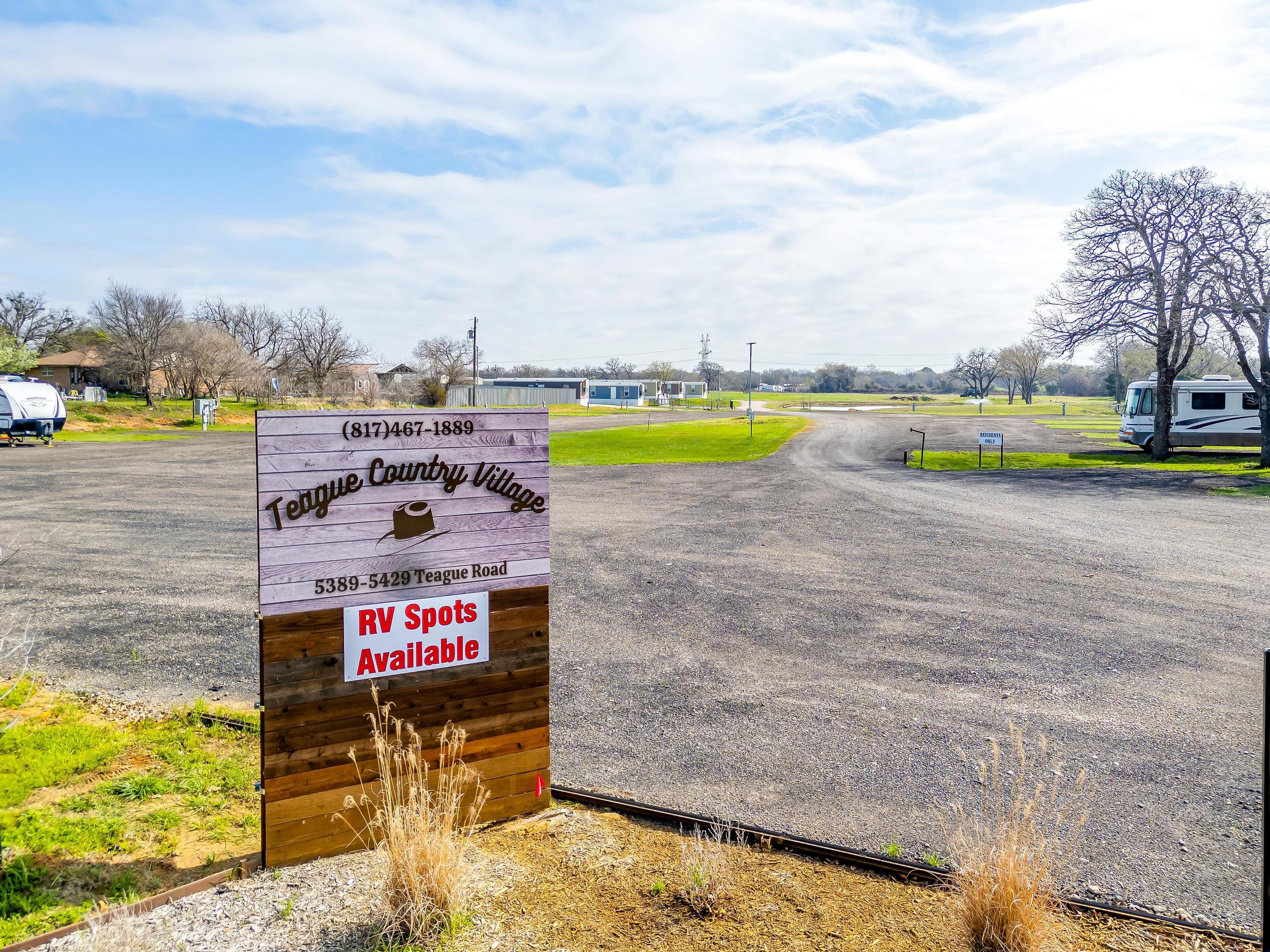 Teague Country Village