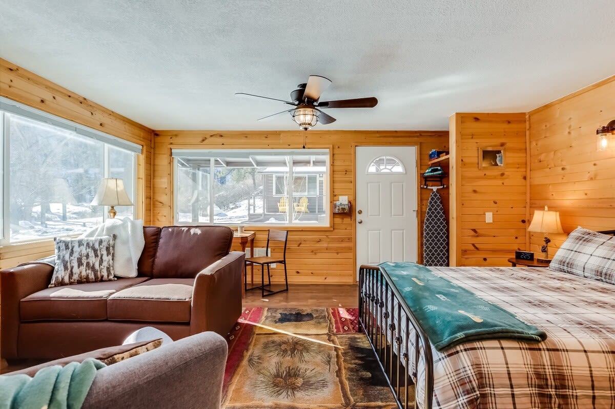 Riverside Cabins- 20min to RMNP!
