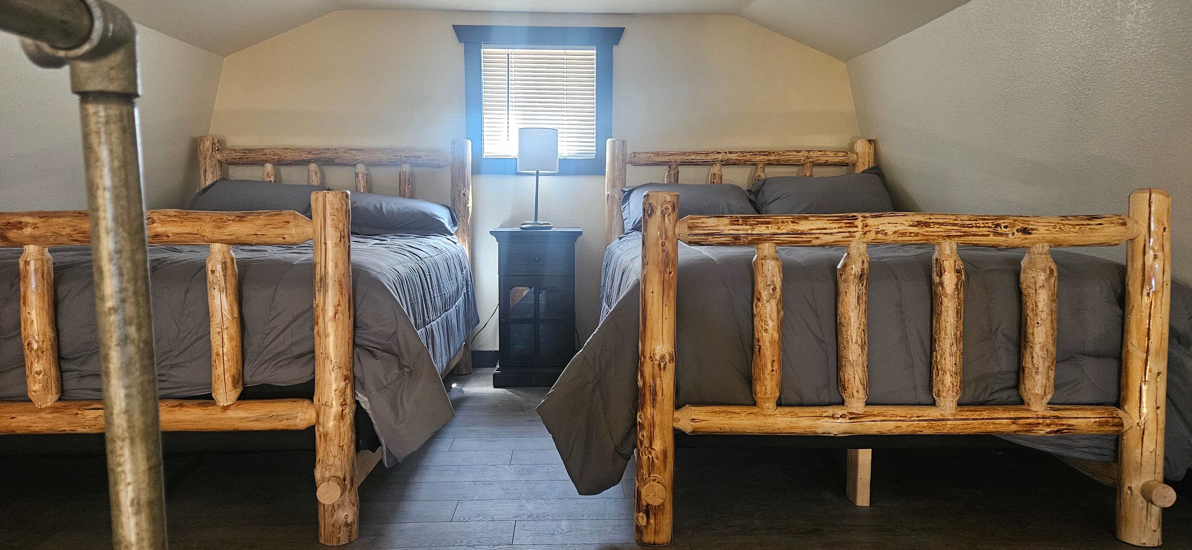 Cowboy Cabins And Horseback Riding
