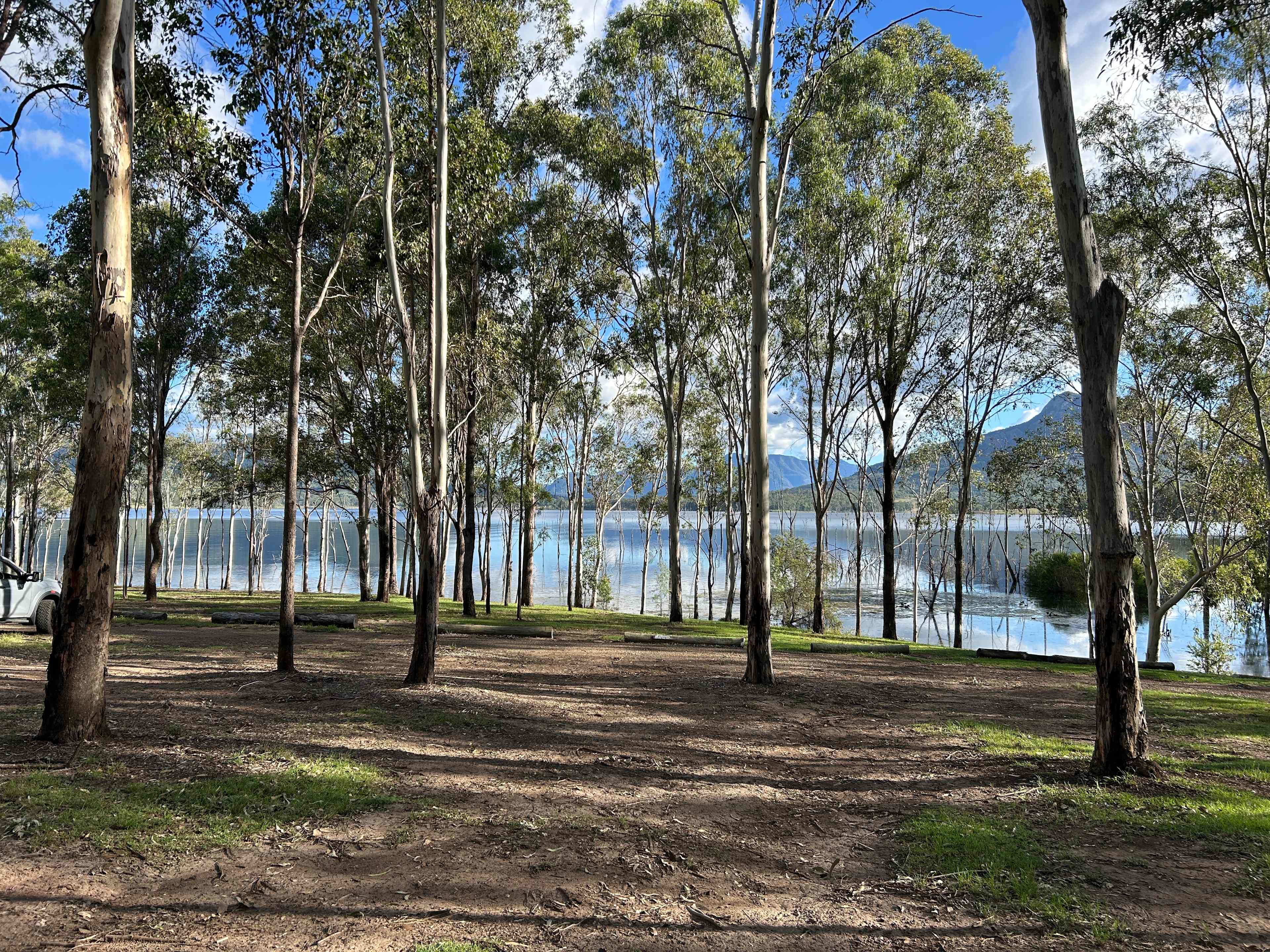 Moogerah Lakeside Bush Retreat