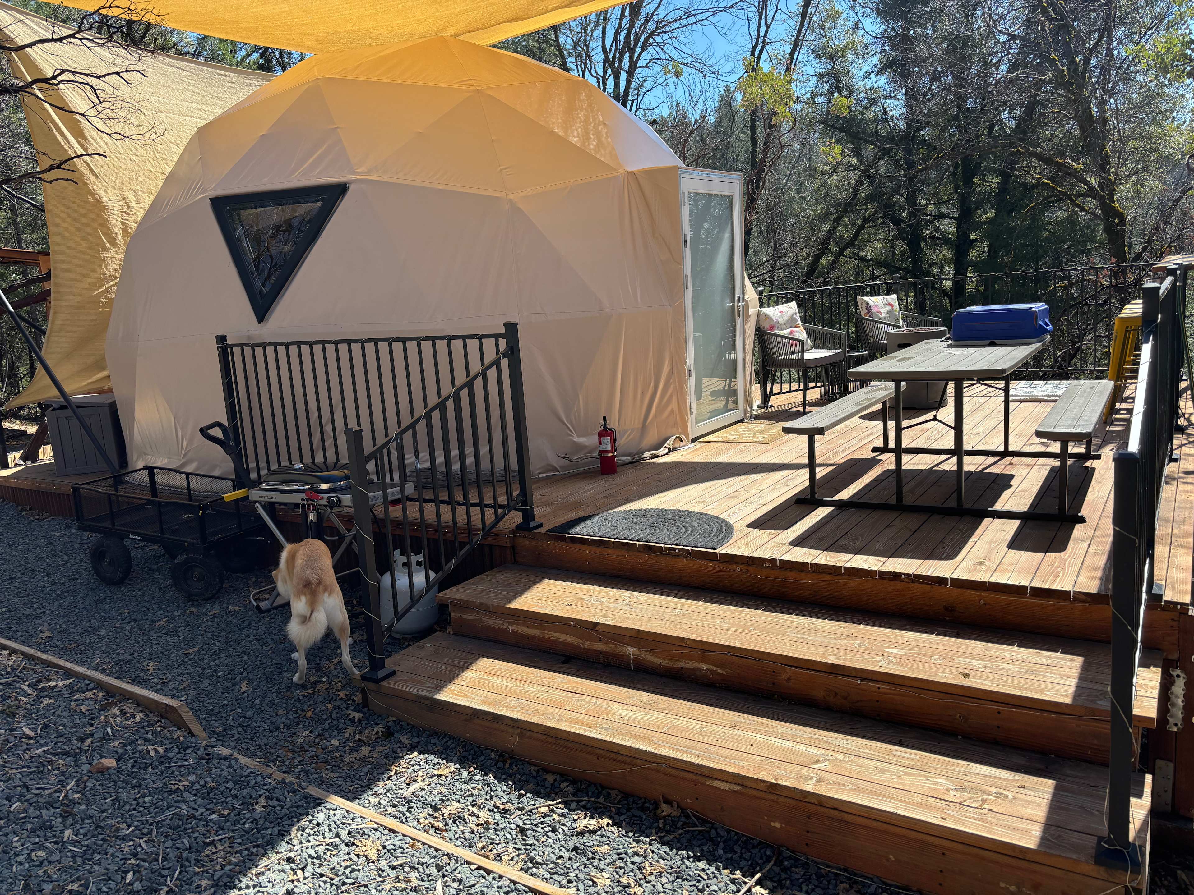 Rollins Lake Retreats, A/C & WIFI