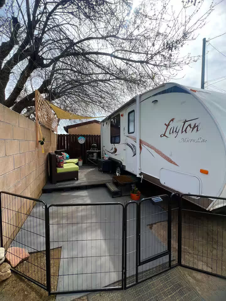 Tiny Home On Wheels 19ft, Pet Free