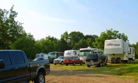 Frog Hollow Campground & RV Park