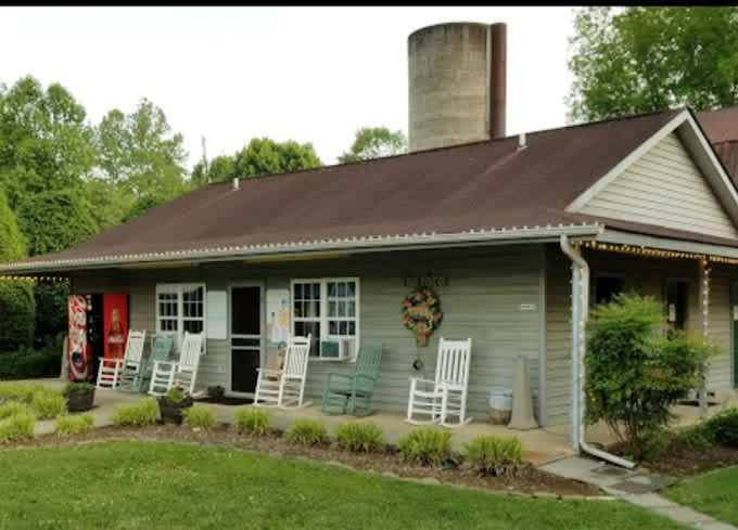 Creekwood Farm RV Park