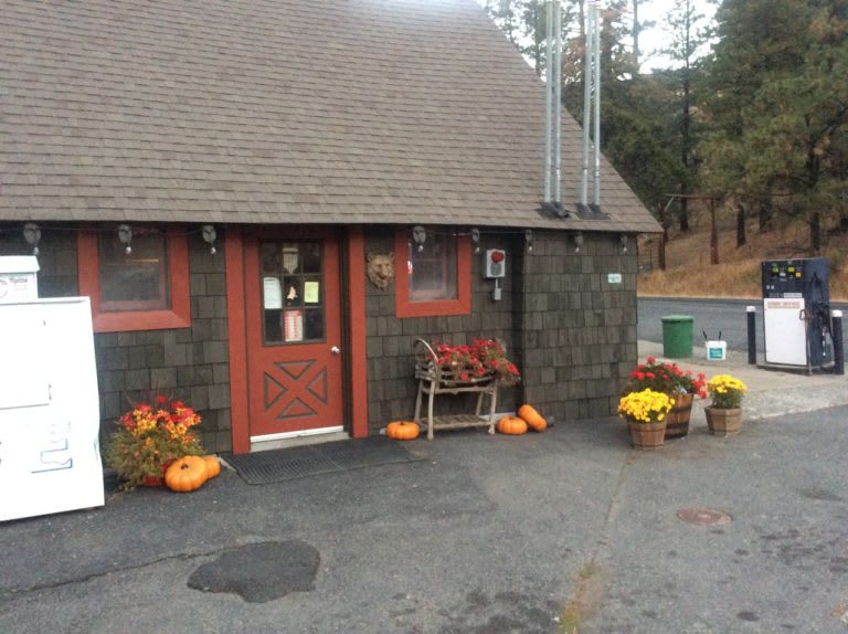 Squaw Rock RV Resort and Campground