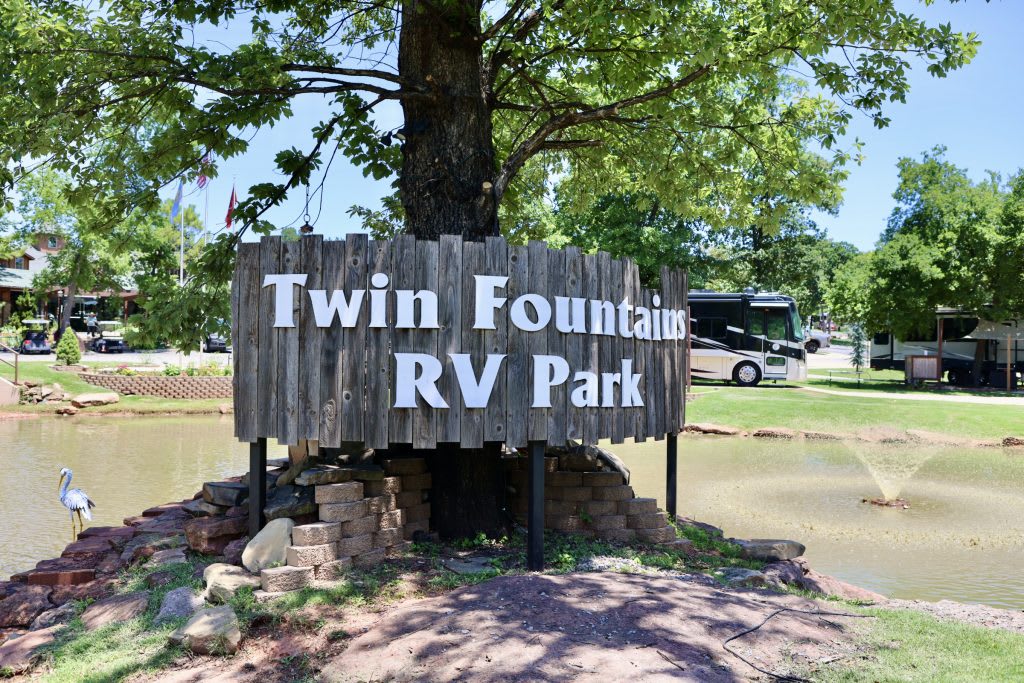 Twin Fountains RV Resort