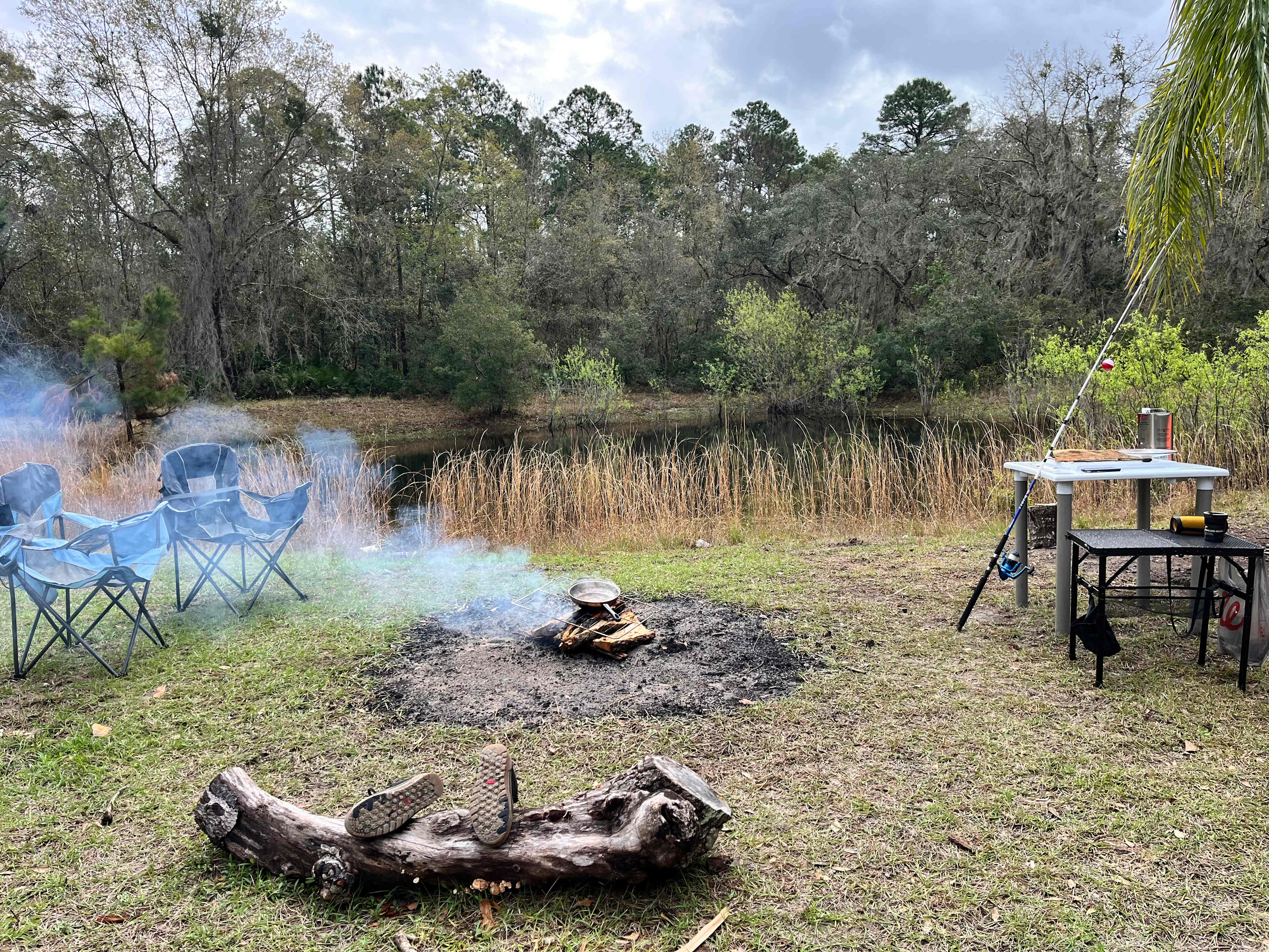 Whispering Oaks Lakeside Sanctuary