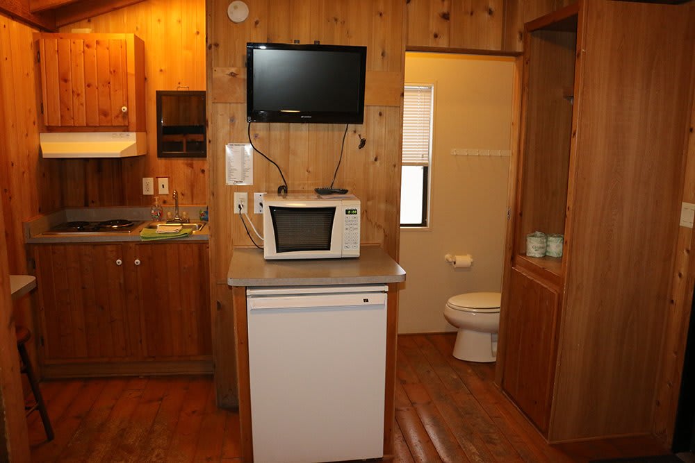 Frontier Cabins