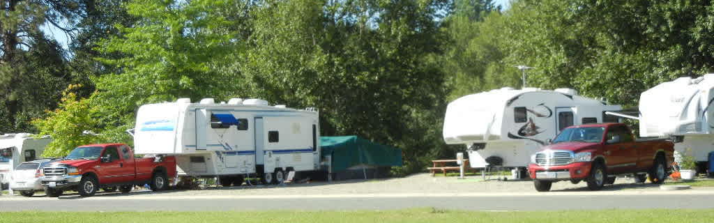 Riveroaks RV Resort