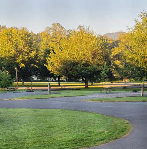 Howard Miller Steelhead Park