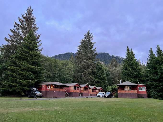 Lake Quinaults Rain Forest Resort Village
