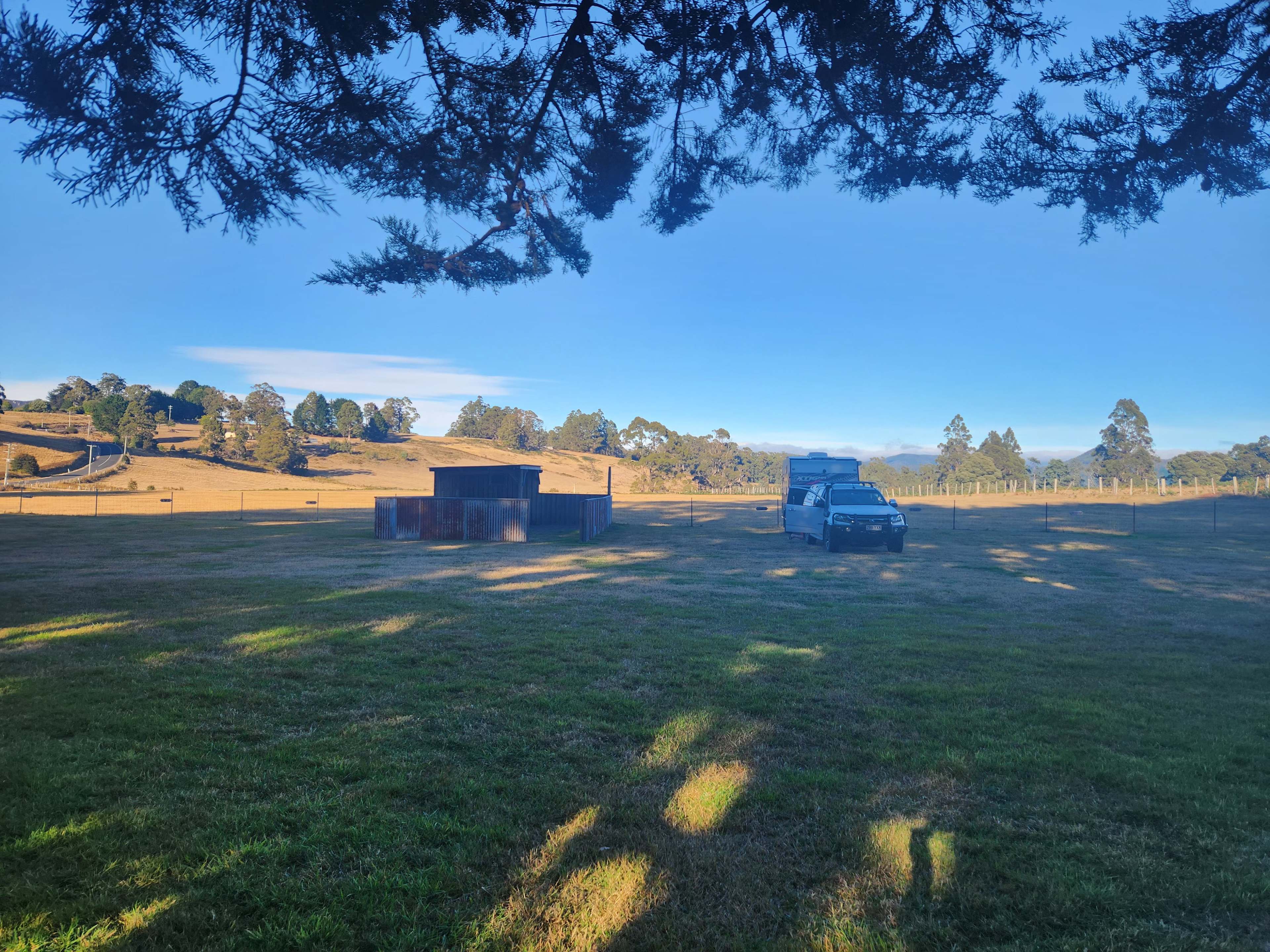 The Farm Cradle Country