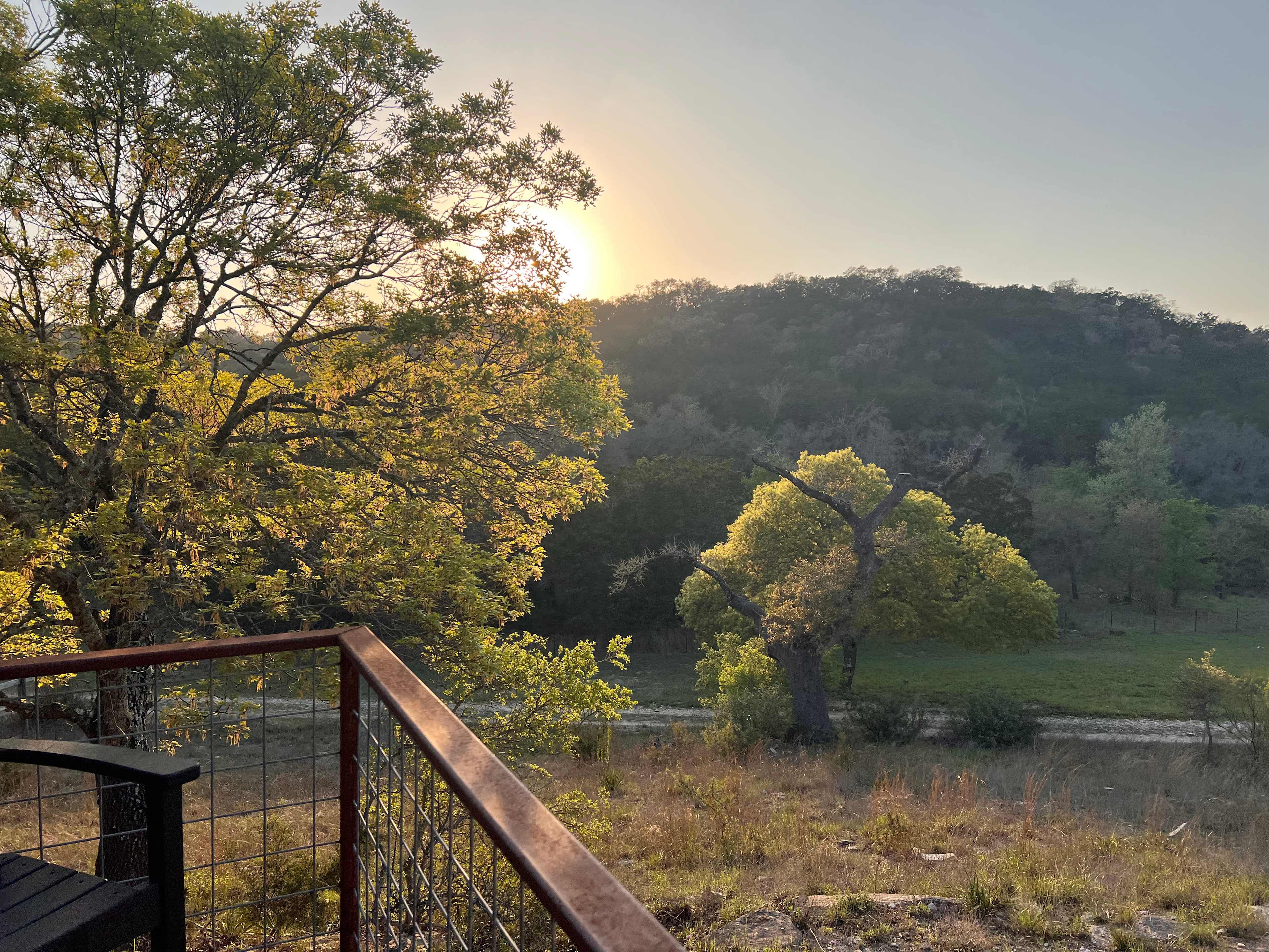 The Charmadillo: Glamping Resort