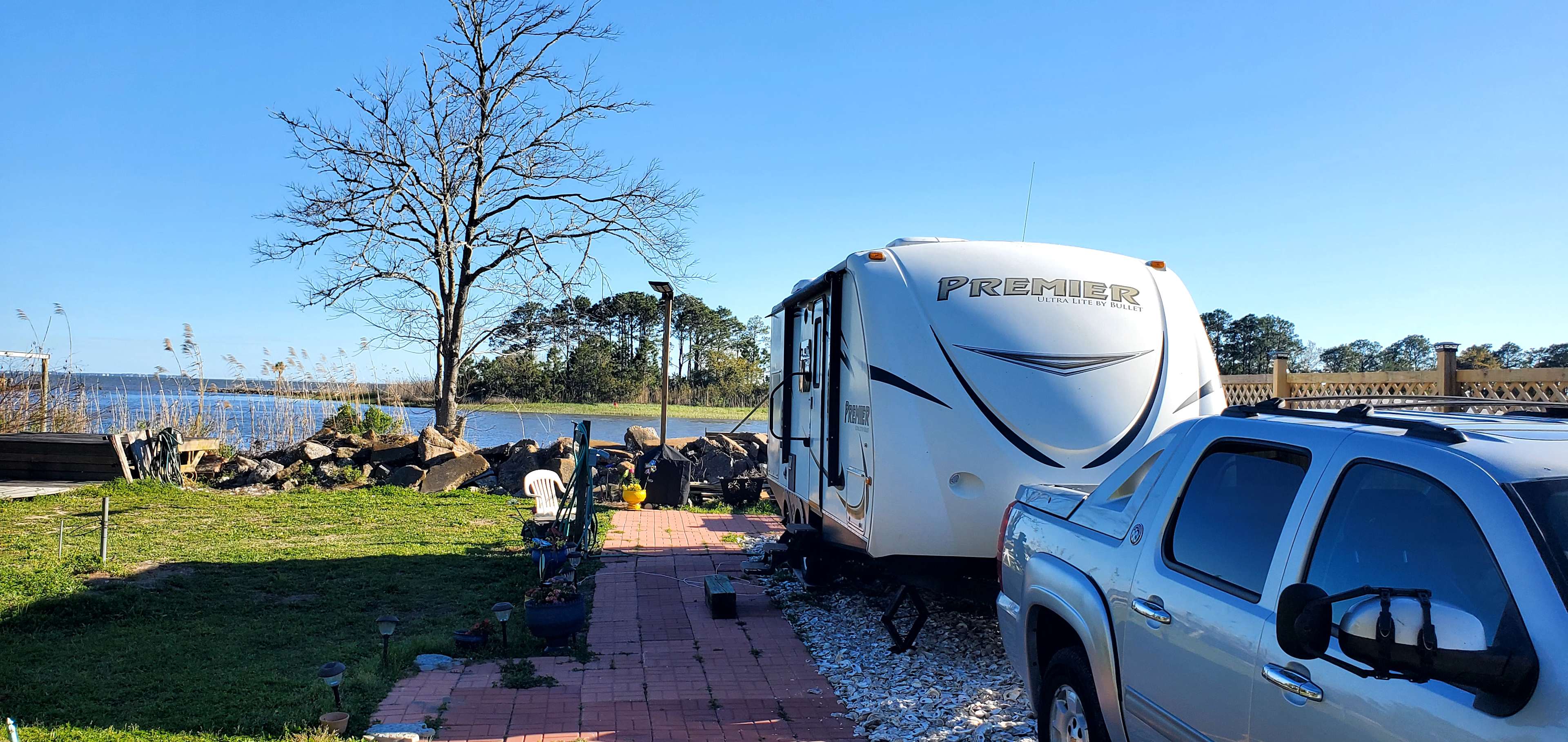 Apalachicola RVCamp w/utility& dock