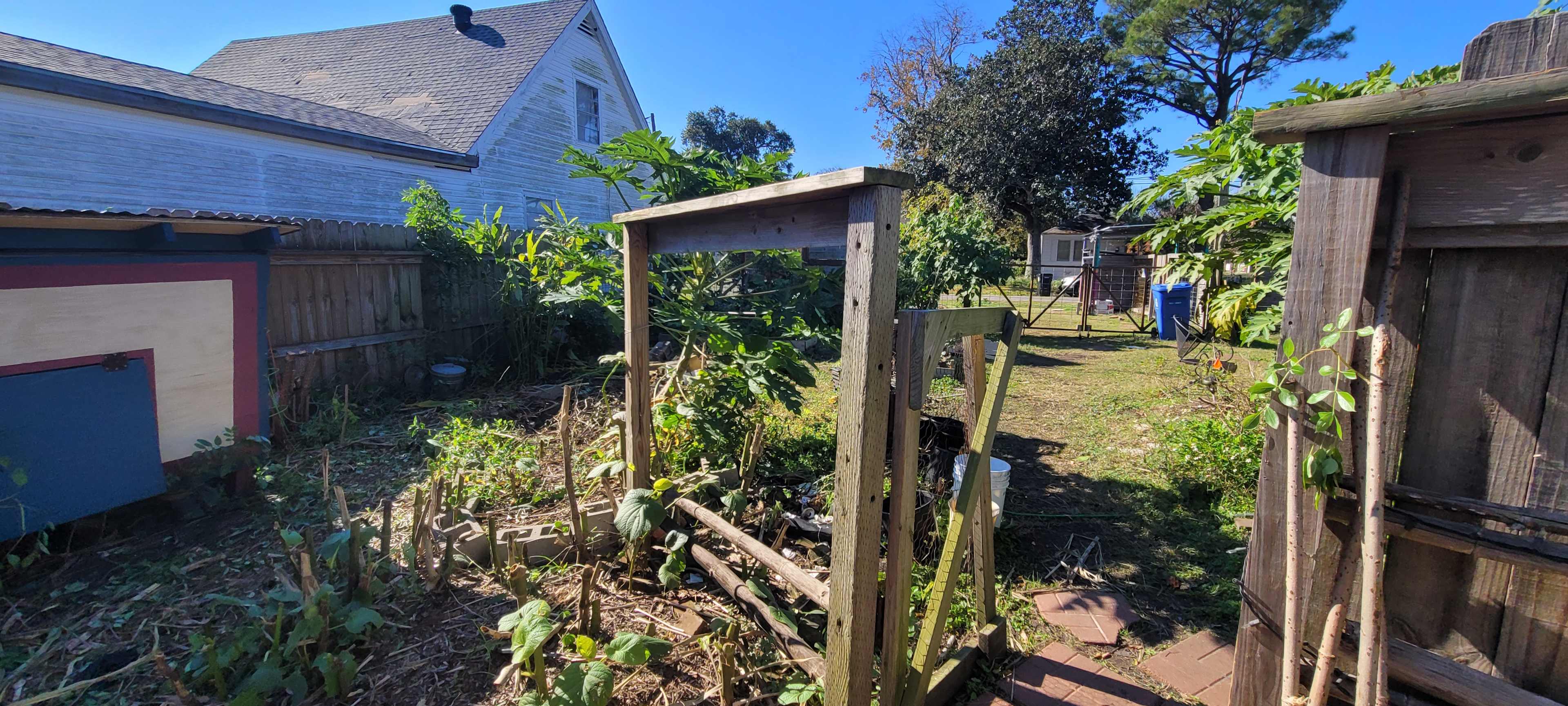 Pelican Gardens