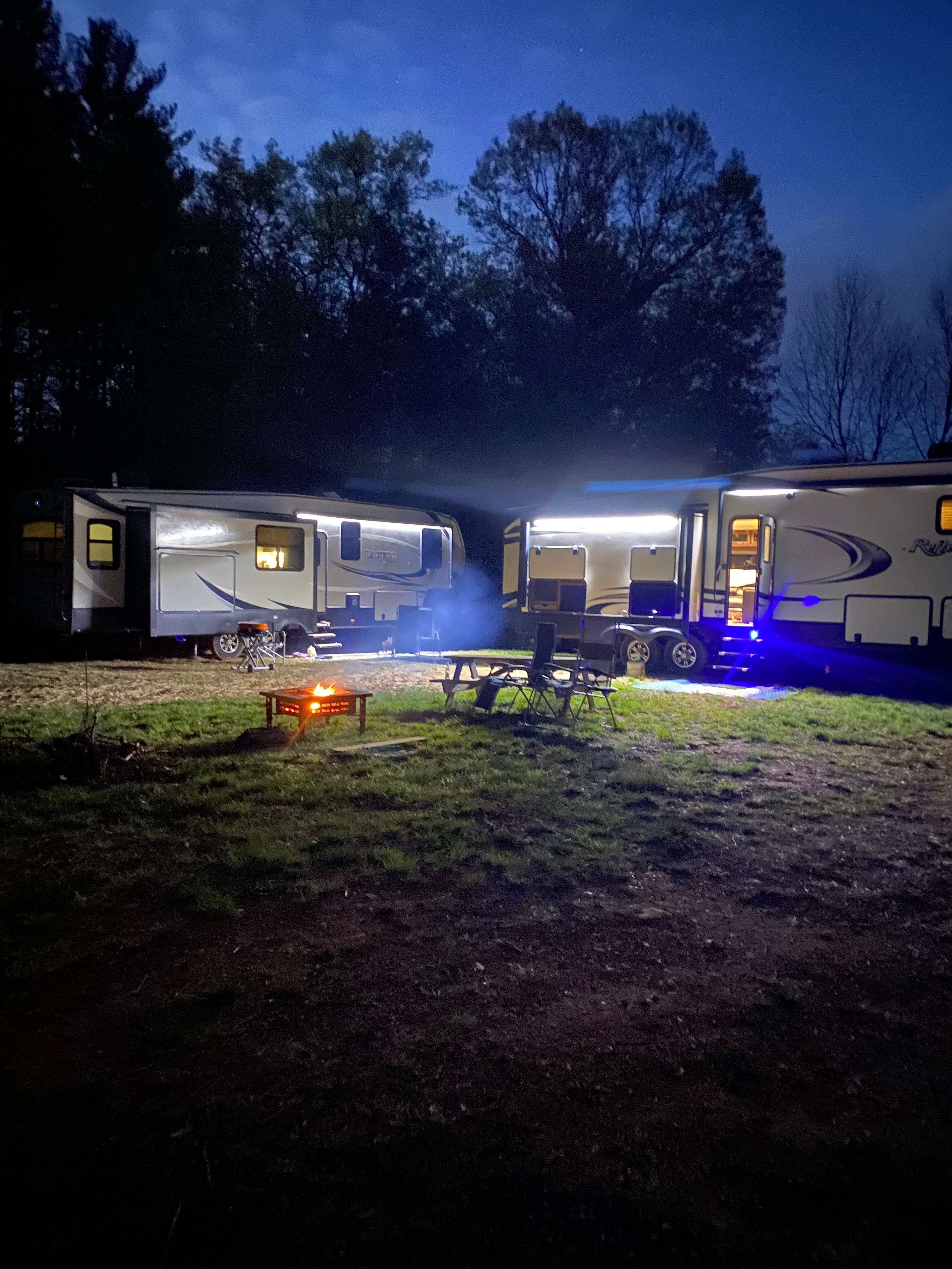 Peak A View Farm & Camp