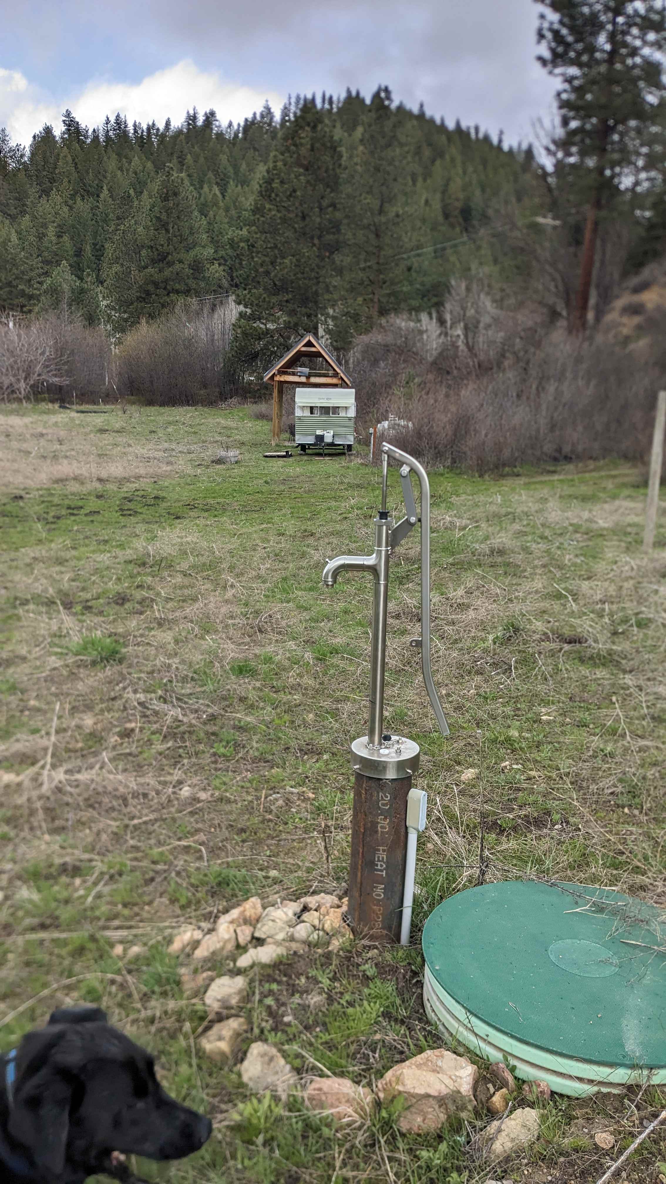Cool water well pump
