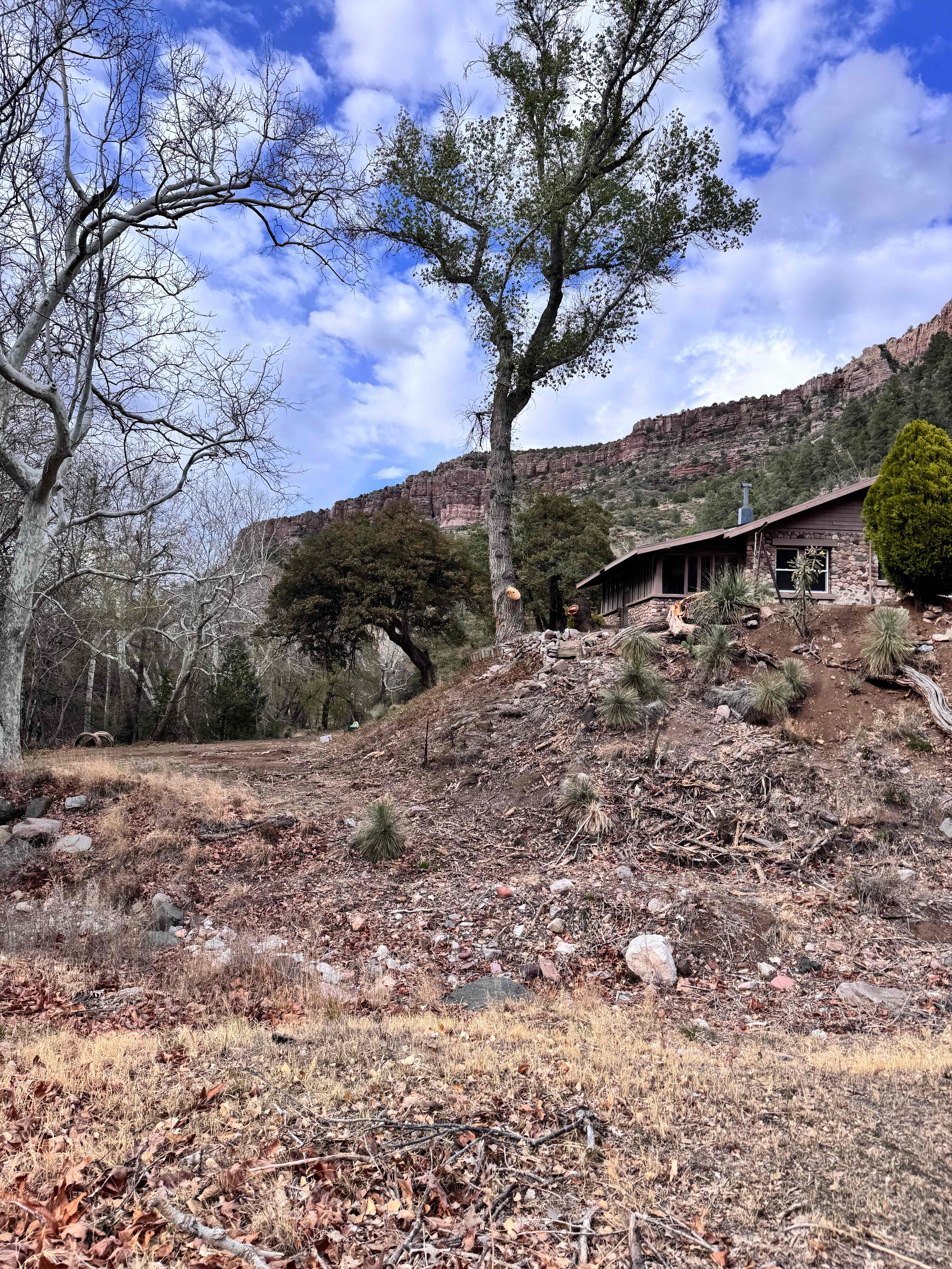 Cabin close