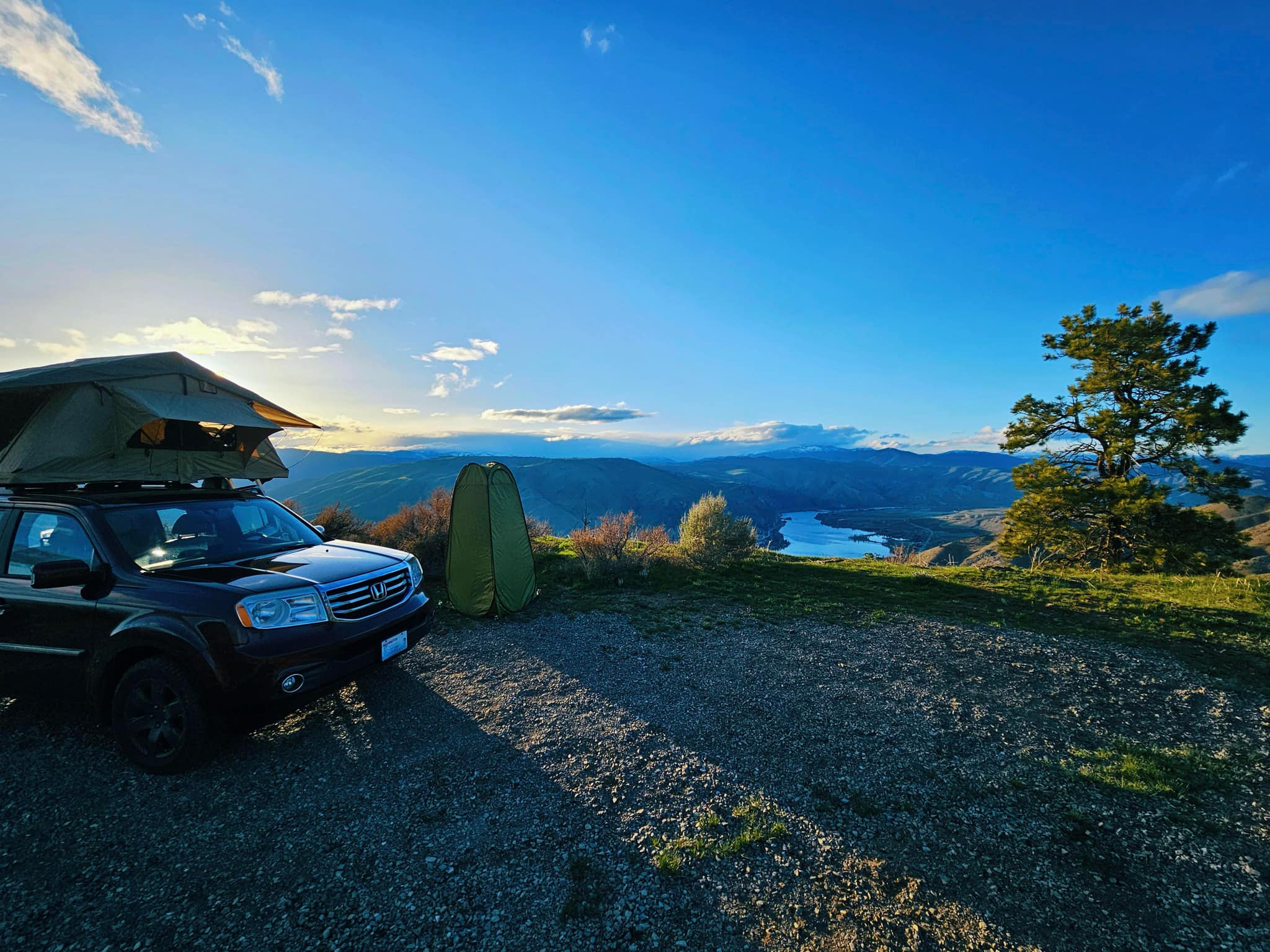 Earthlight Camping