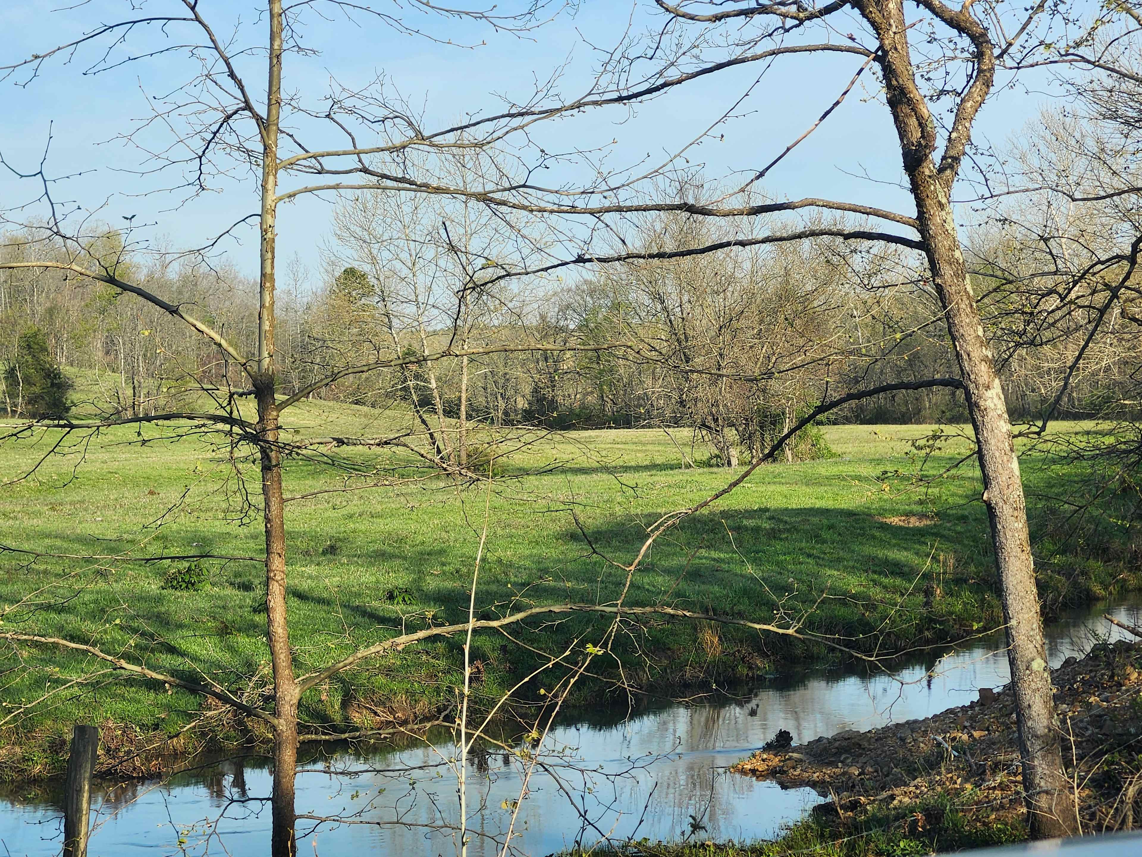 Robert's Redneck Retreat, LLC