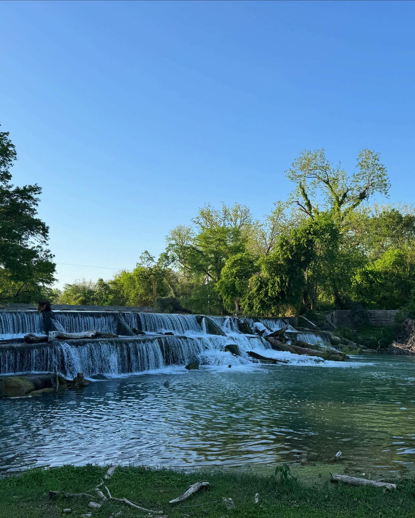 The Best Dam Spot