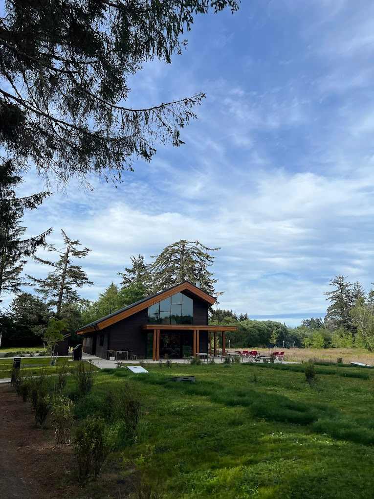Snow Peak Campfield: Long Beach