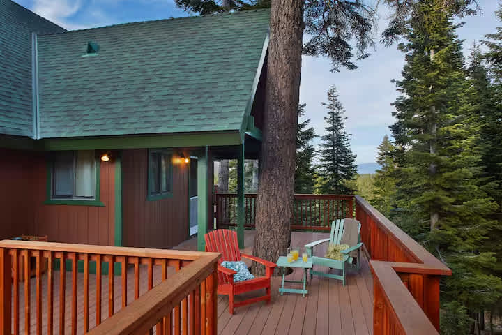 Skislope Cabin