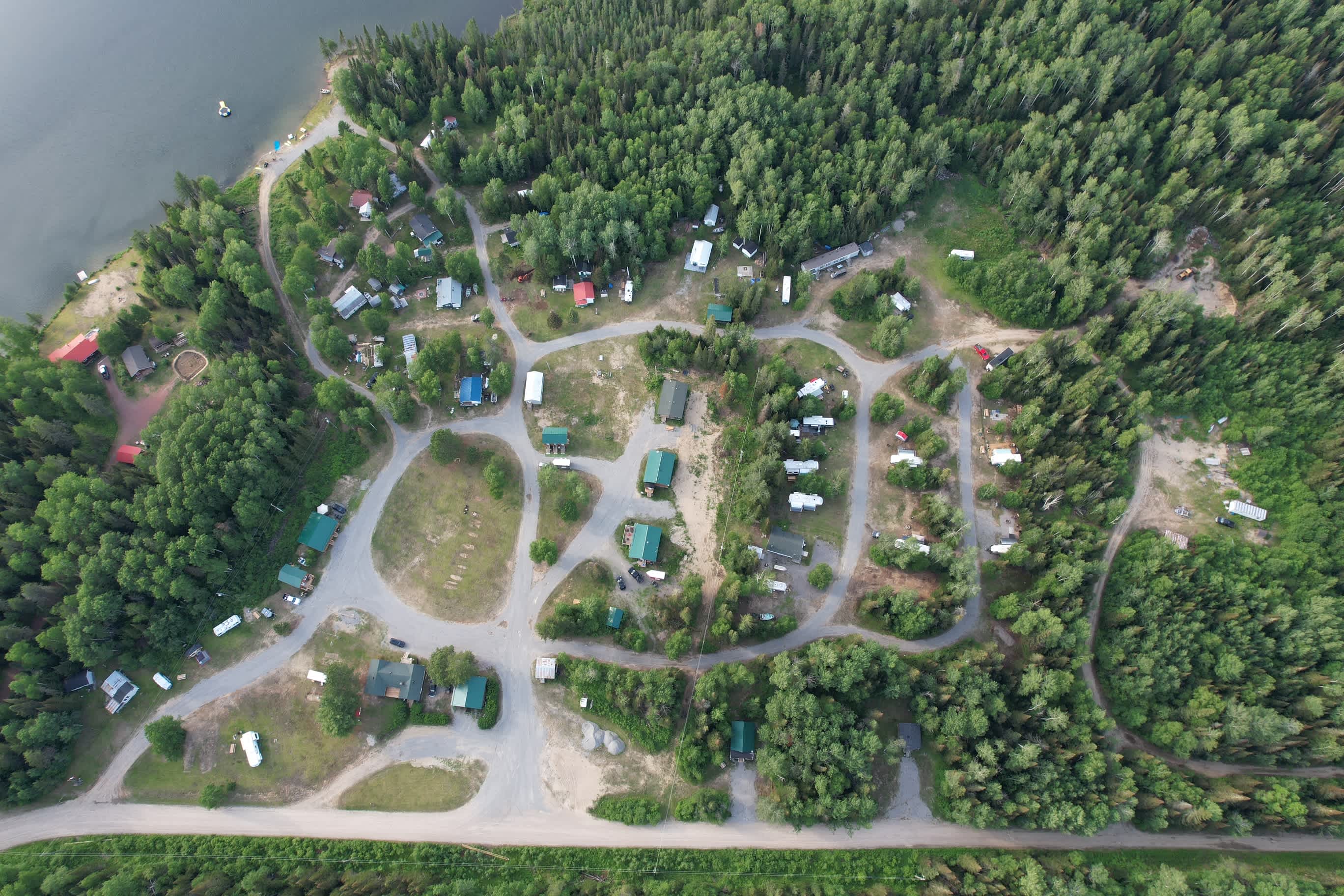 Linamac Lodge & Trailer Park