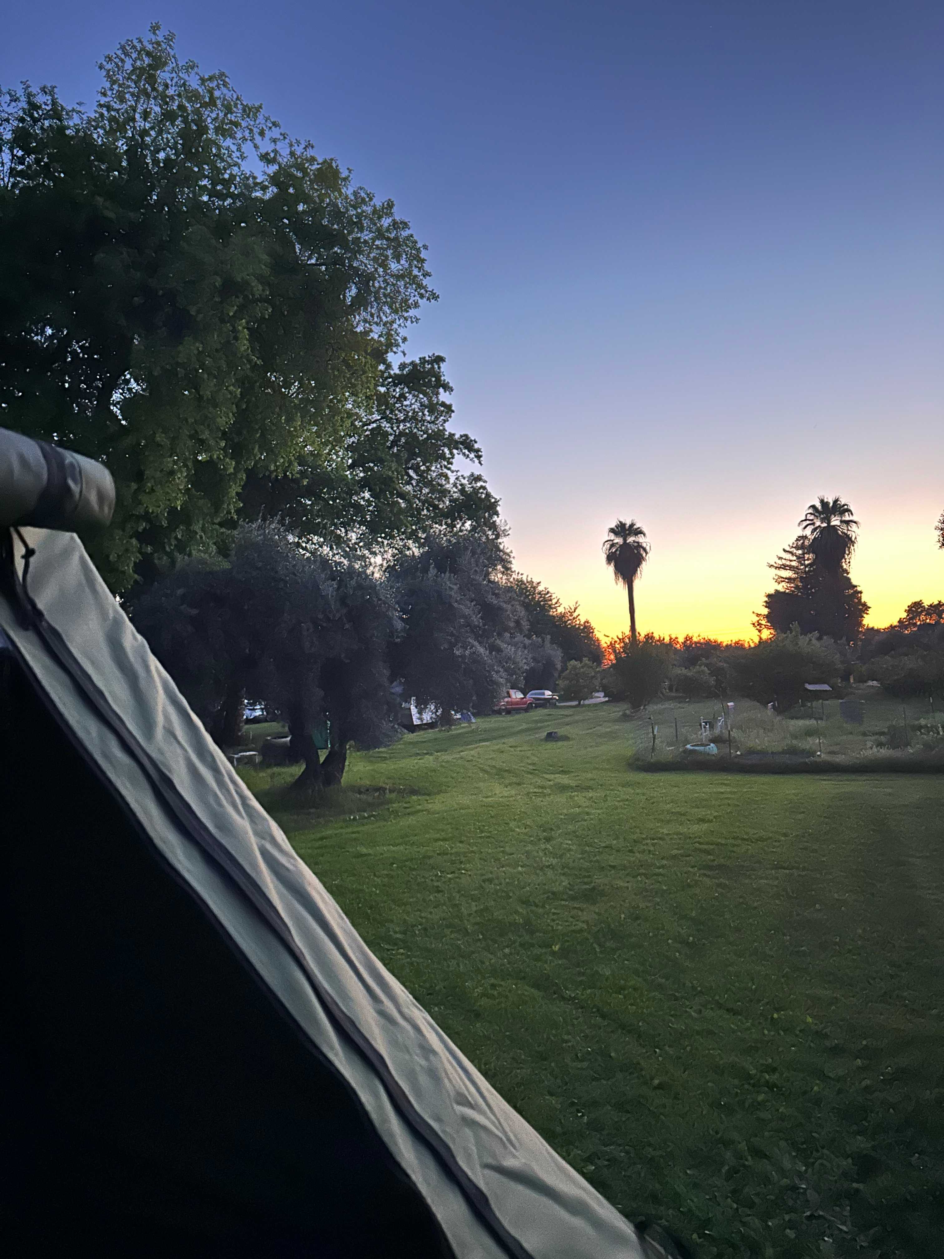Blue Moon Orchard Retreat