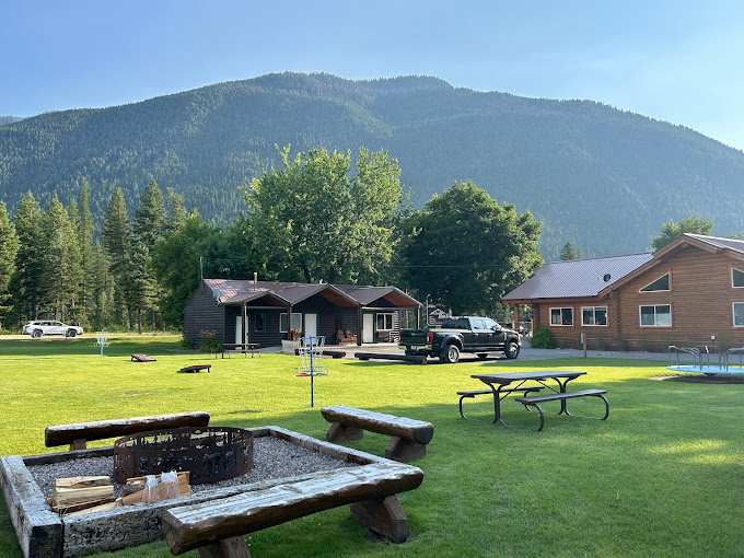 Beargrass Lodging and RV Resort