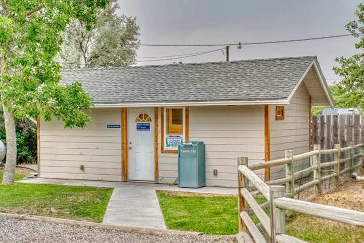 Madison Valley Campground