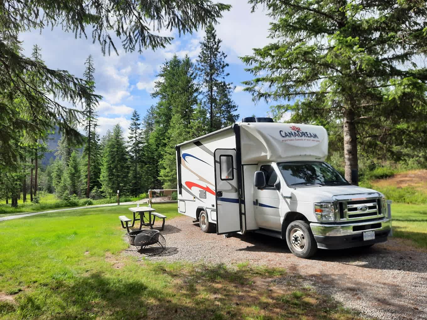 Birdland Bay RV Resort