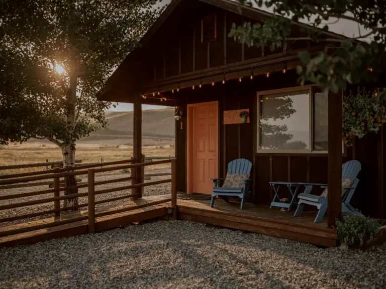 Emigrant Cabins