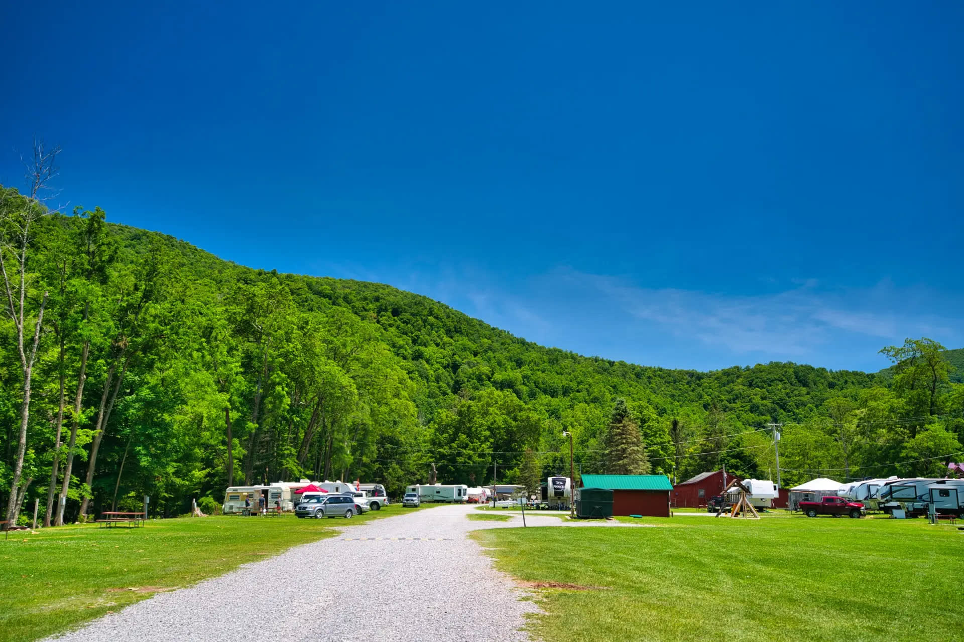 Revelle's River Resort