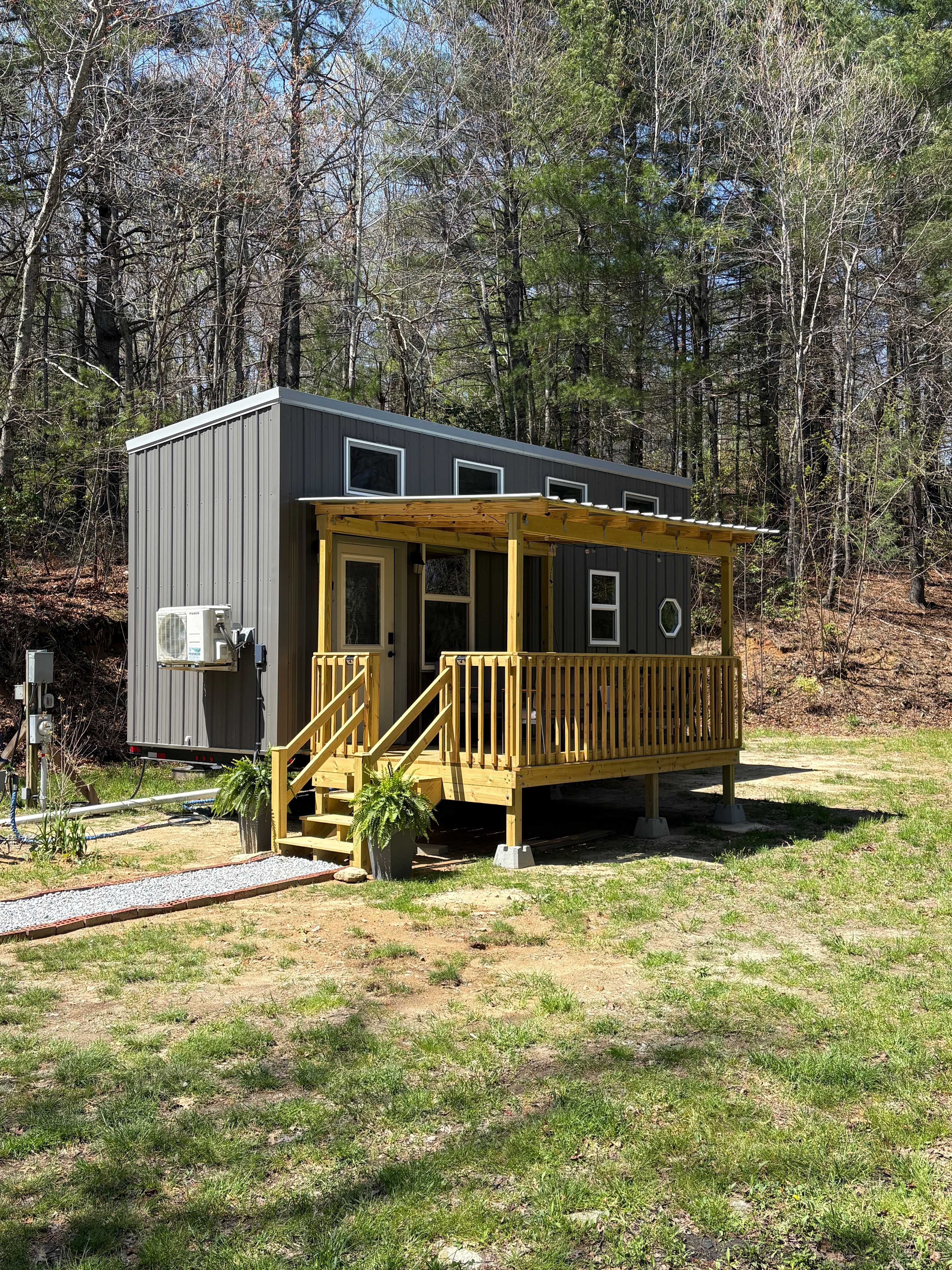 Cozy Crash Pad By DuPont And Pisgah