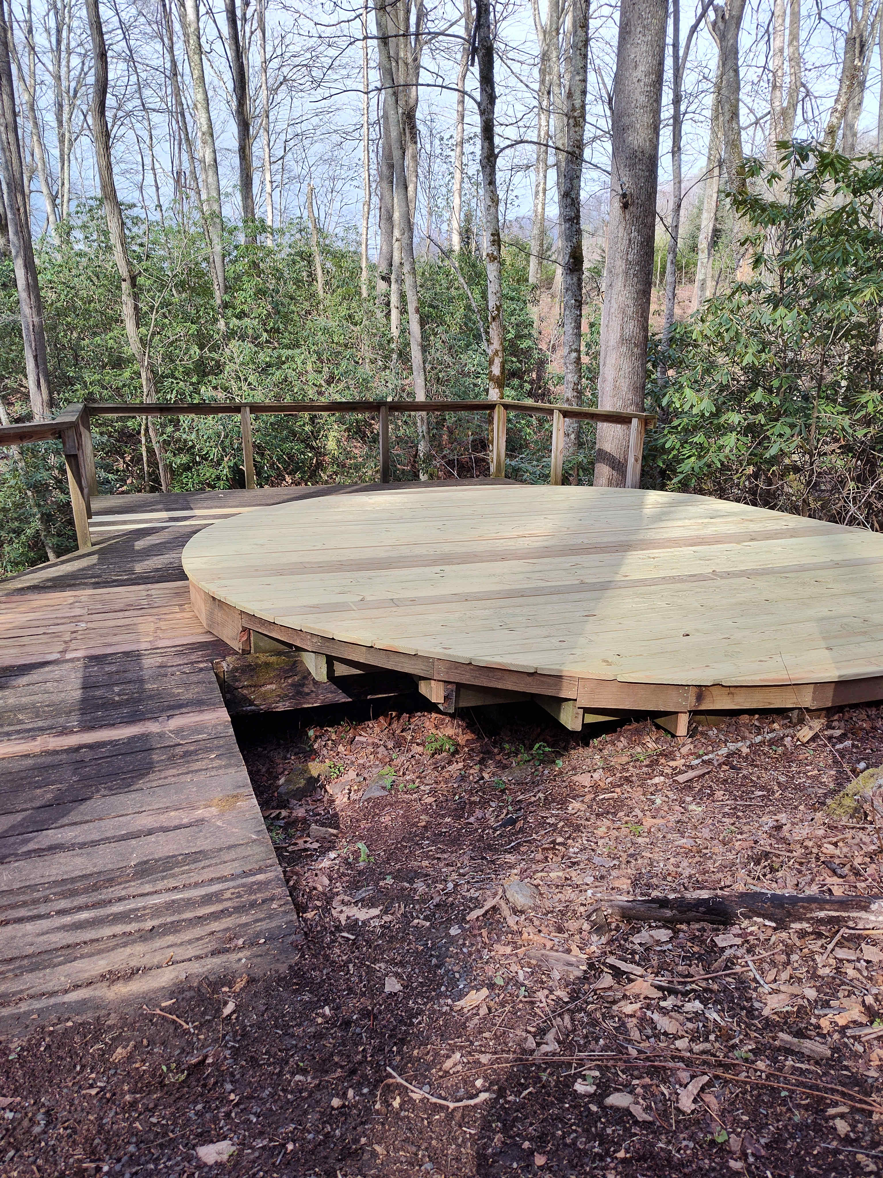 Plumtree Campground Tents & Cabins