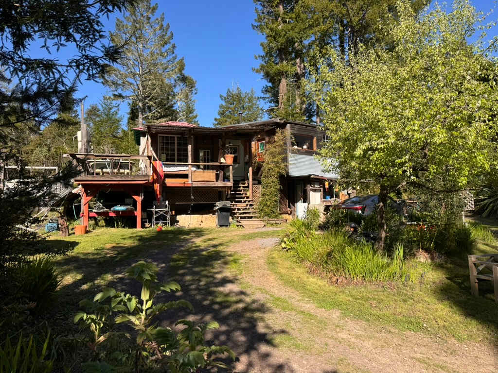 Coastal Ridge Cabin