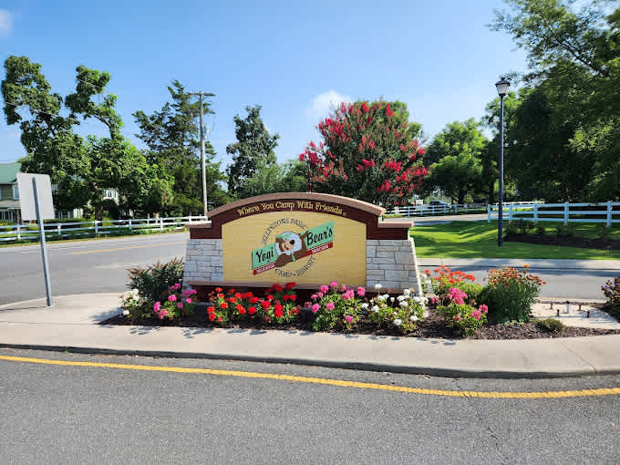 Yogi Bear's Jellystone Park Camp-Resort: Delaware Beaches