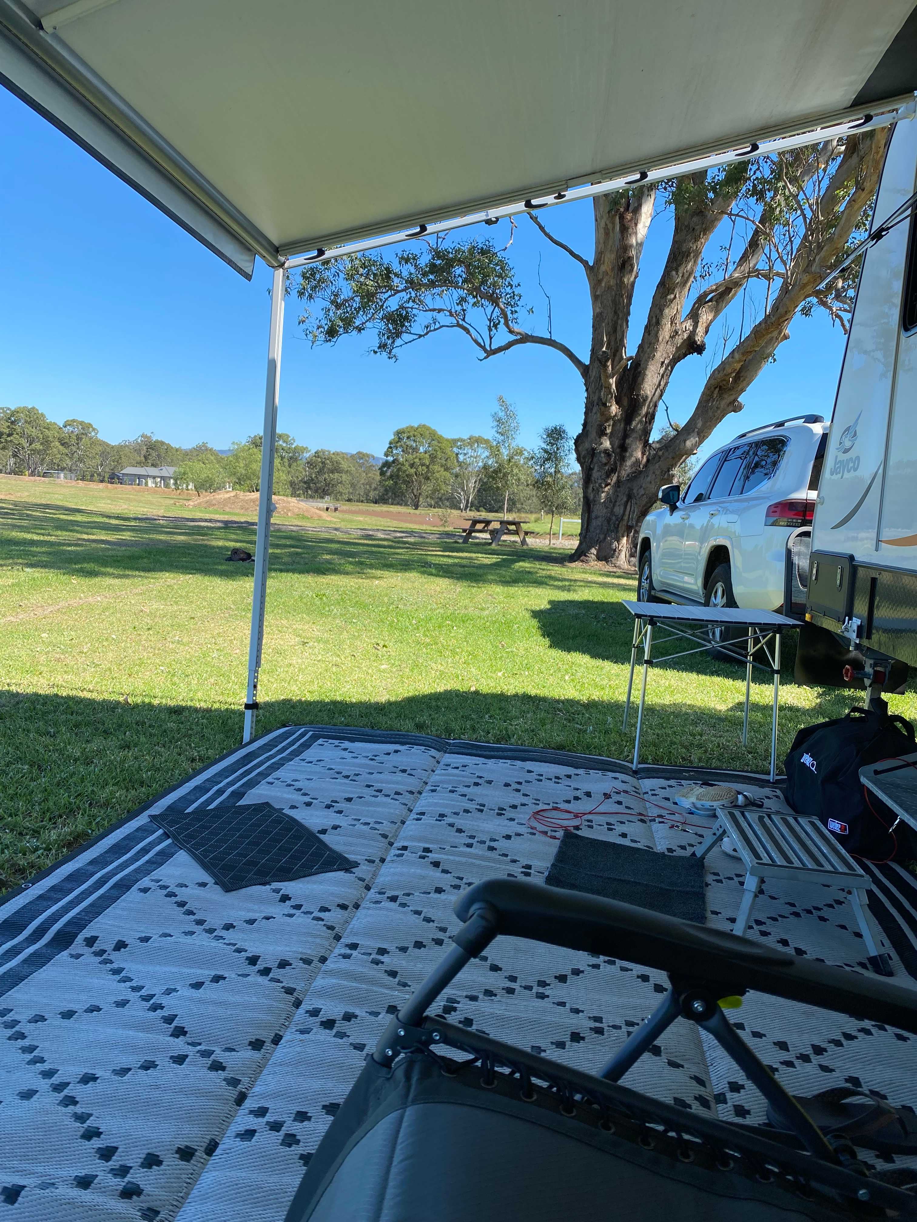 Site 6 fantastic spot between two beautiful gumTrees