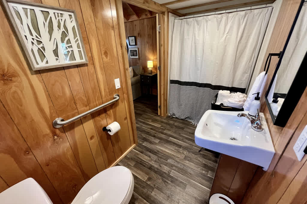 In the Pines RV and Cabin Village