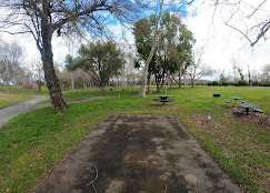 Live Oak Riverfront Park