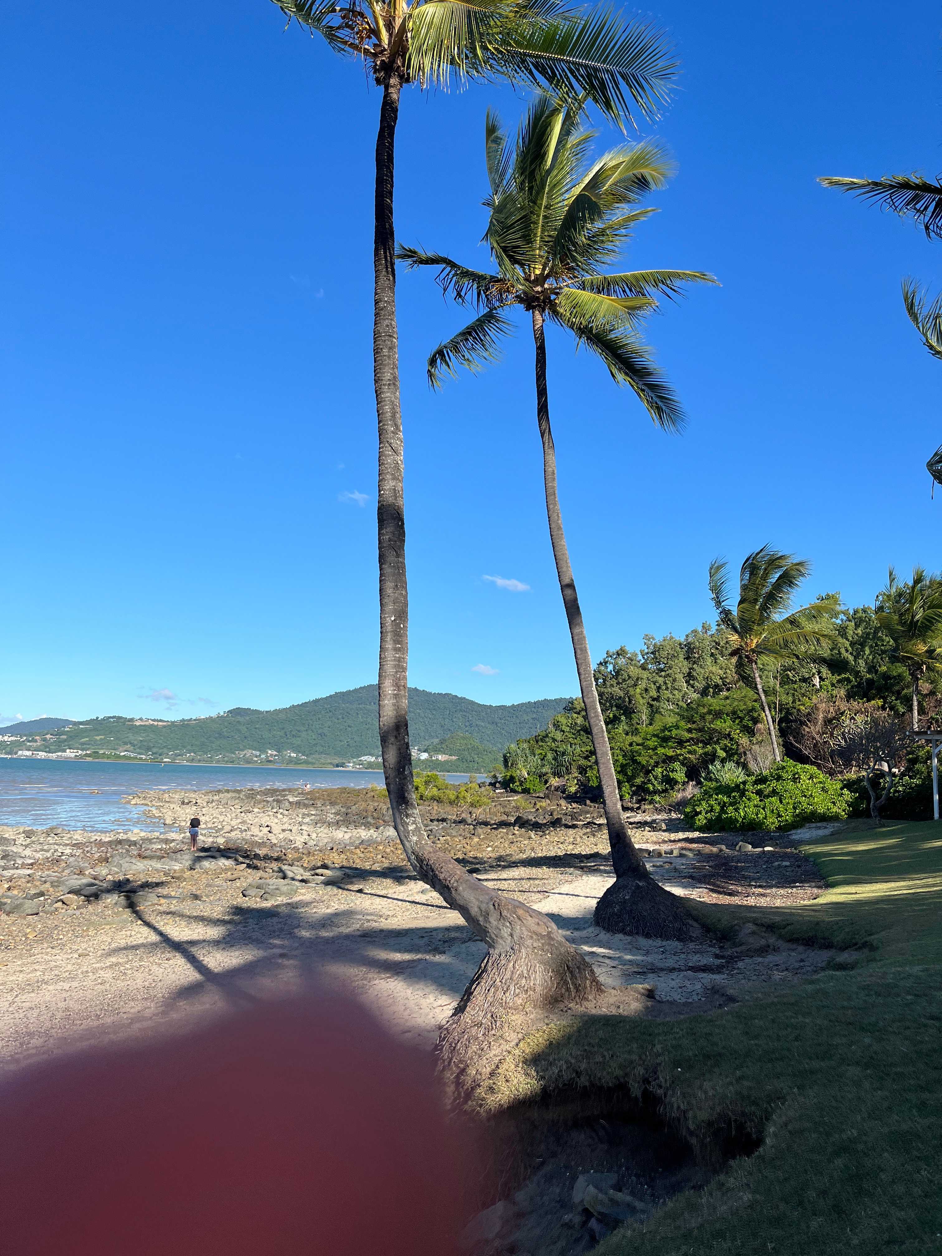 Northerlies Beach Bar & Grill (5min’s down road)