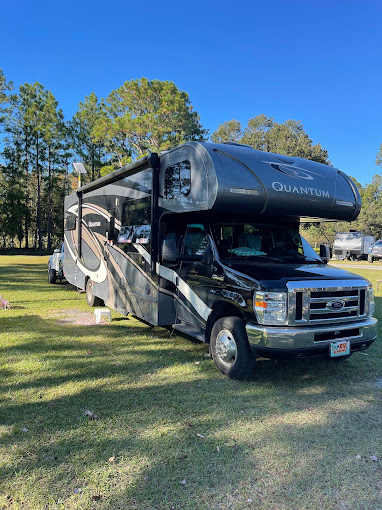 McIntosh Lake RV Park