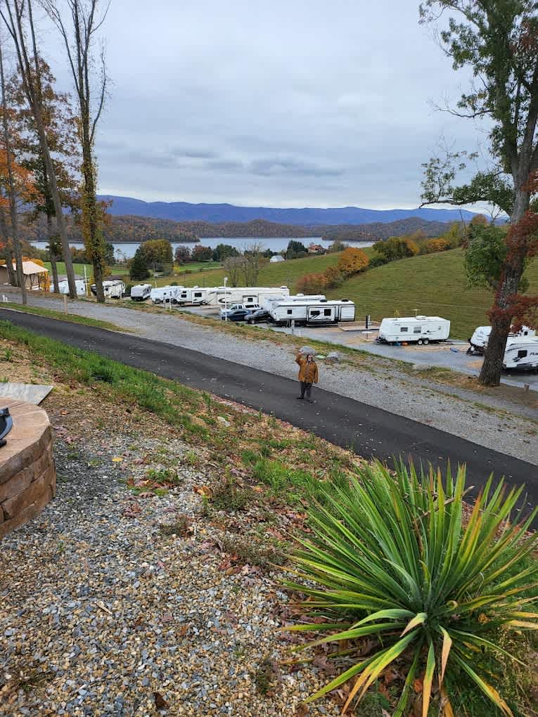 Wolf Lair Campground