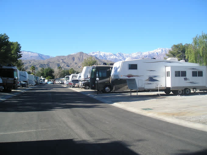 Palm Springs Oasis RV Resort