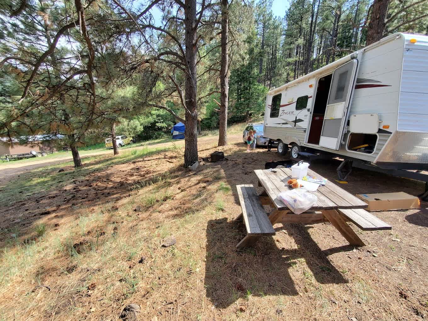 Sierra Bonita Cabins & RV Park