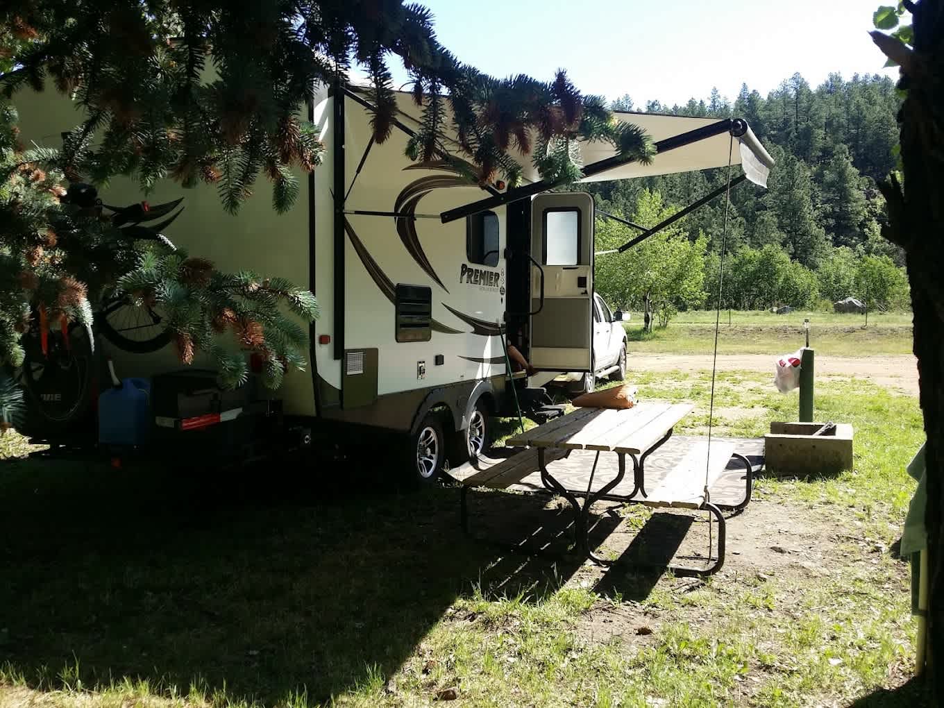 Sierra Bonita Cabins & RV Park