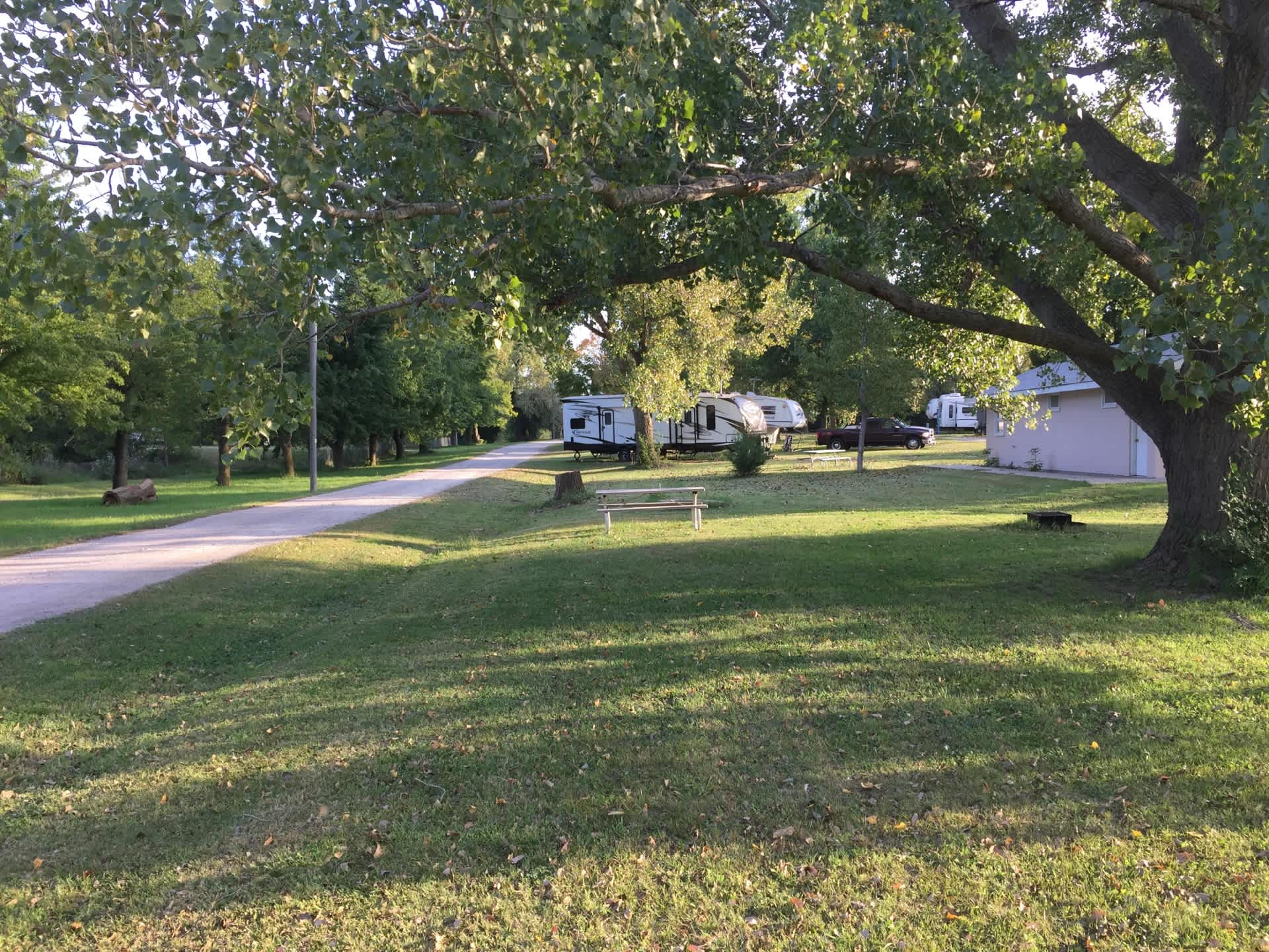 Cottonwood Grove RV Campground
